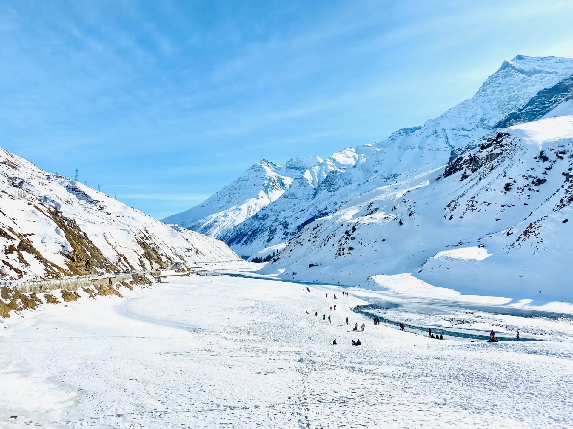 Stunning Himalayan Snow Peaks