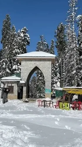 A Snowy Welcome